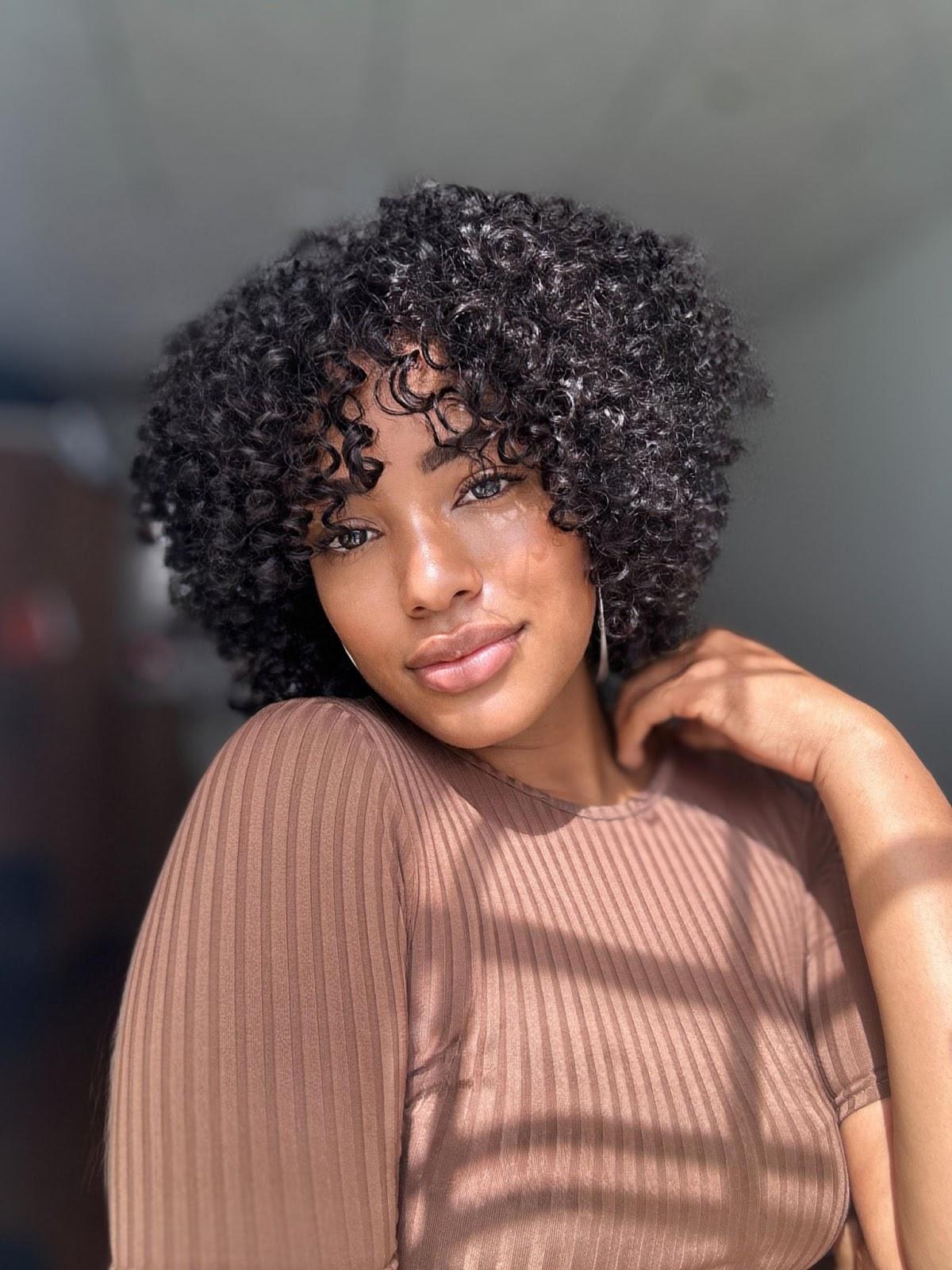 Shop Minimalist Lace Wigs